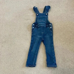 ⭐️ Kids baby gap blue denim overalls in size 3